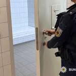 Polizeieinsatz am Bahnhof Taufkirchen - Tatverdächtiger nach mehreren Straftaten festgenommen