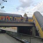 Güterwaggons nach Kollision abgestürzt – Milbertshofen Güterwaggons nach Kollision abgestürzt