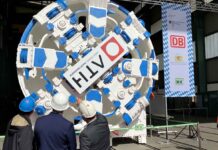 München sucht einen Namen für die erste Tunnelbohrmaschine der 2. Stammstrecke 178 Meter lang, 700 Tonnen schwer: Die erste Tunnlebohrmaschine der 2. Stammstrecke braucht noch einen Namen - die Öffentlichkeit kann ab sofort Vorschläge einreichen. Foto: S. Meyer/ DB