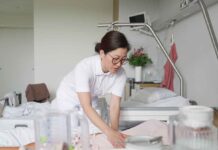 Darmkrebs mit 35? München Klinik startet Spezialprogramm für junge Krebspatient*innen Darmkrebs mit 35? München Klinik startet Spezialprogramm für junge Krebspatient*innen