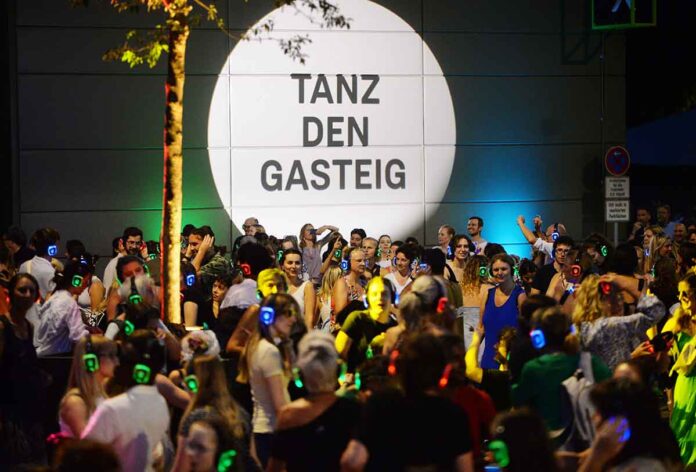 „Tanz den Gasteig“ im Gasteig HP8 - Münchens größte Tanzparty am 25. Juli 2026 „Tanz den Gasteig“ im Gasteig HP8 - Münchens größte Tanzparty am 25. Juli 2026